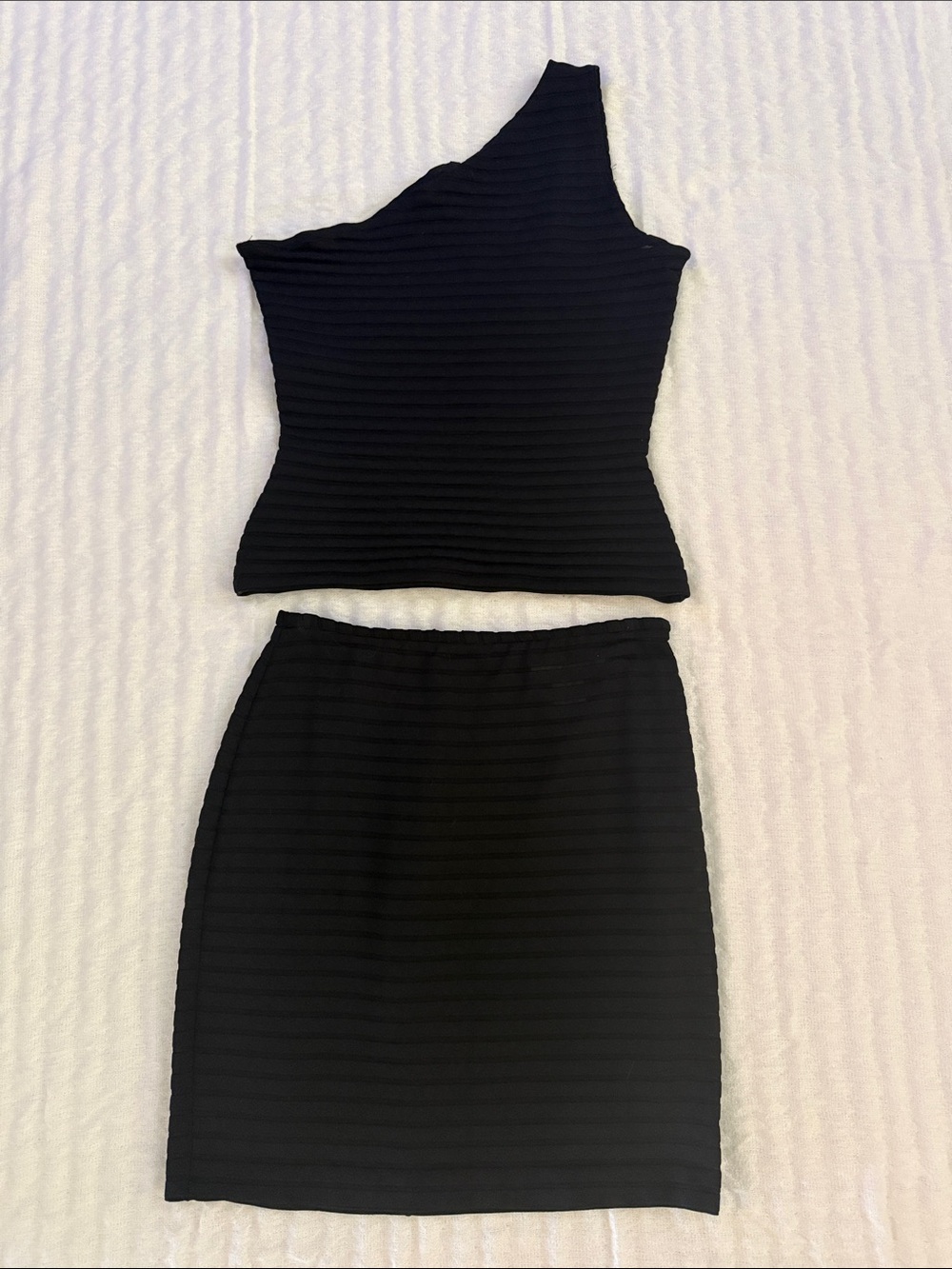 Vintage 1990s Cache Black Ribbed Pencil Skirt & asymmetrical top